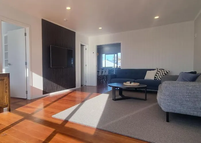 Spacious Retreat With & Separate - Close To Redwoods Ferienhaus Rotorua