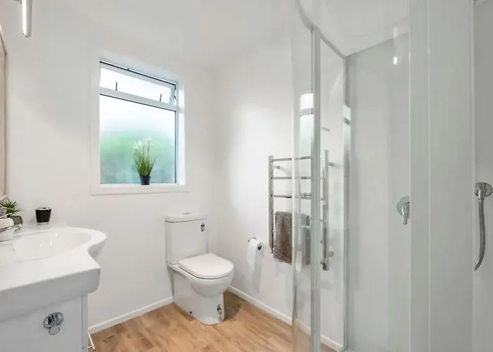 Spacious Retreat With & Separate - Close To Redwoods Rotorua