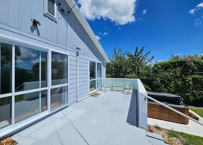 Spacious Retreat With & Separate - Close To Redwoods