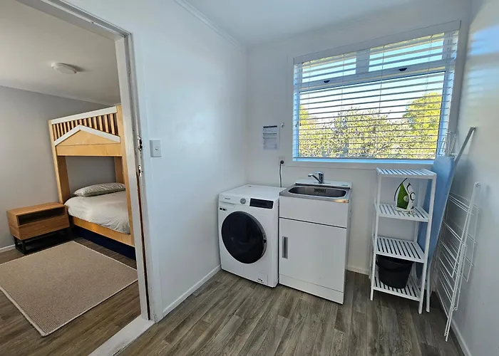 Ferienhaus Spacious Retreat With & Separate - Close To Redwoods Rotorua