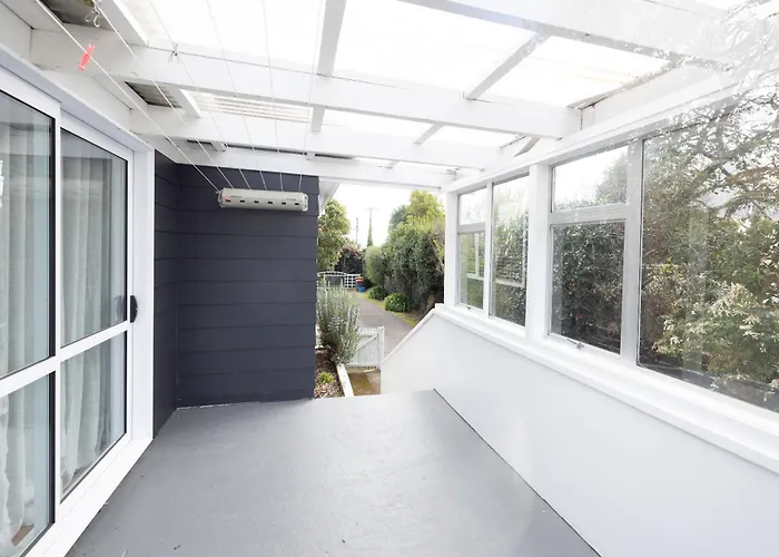 Spacious Retreat With & Separate - Close To Redwoods *
